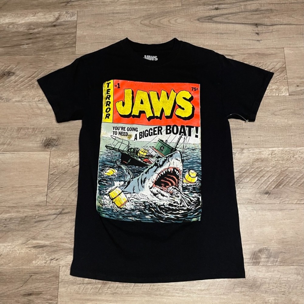 Retro Jaws Movie Shirt Mens Terror Classic Size Small